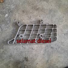 LOWER FOOT STEP-MITSUBISHI 10TON